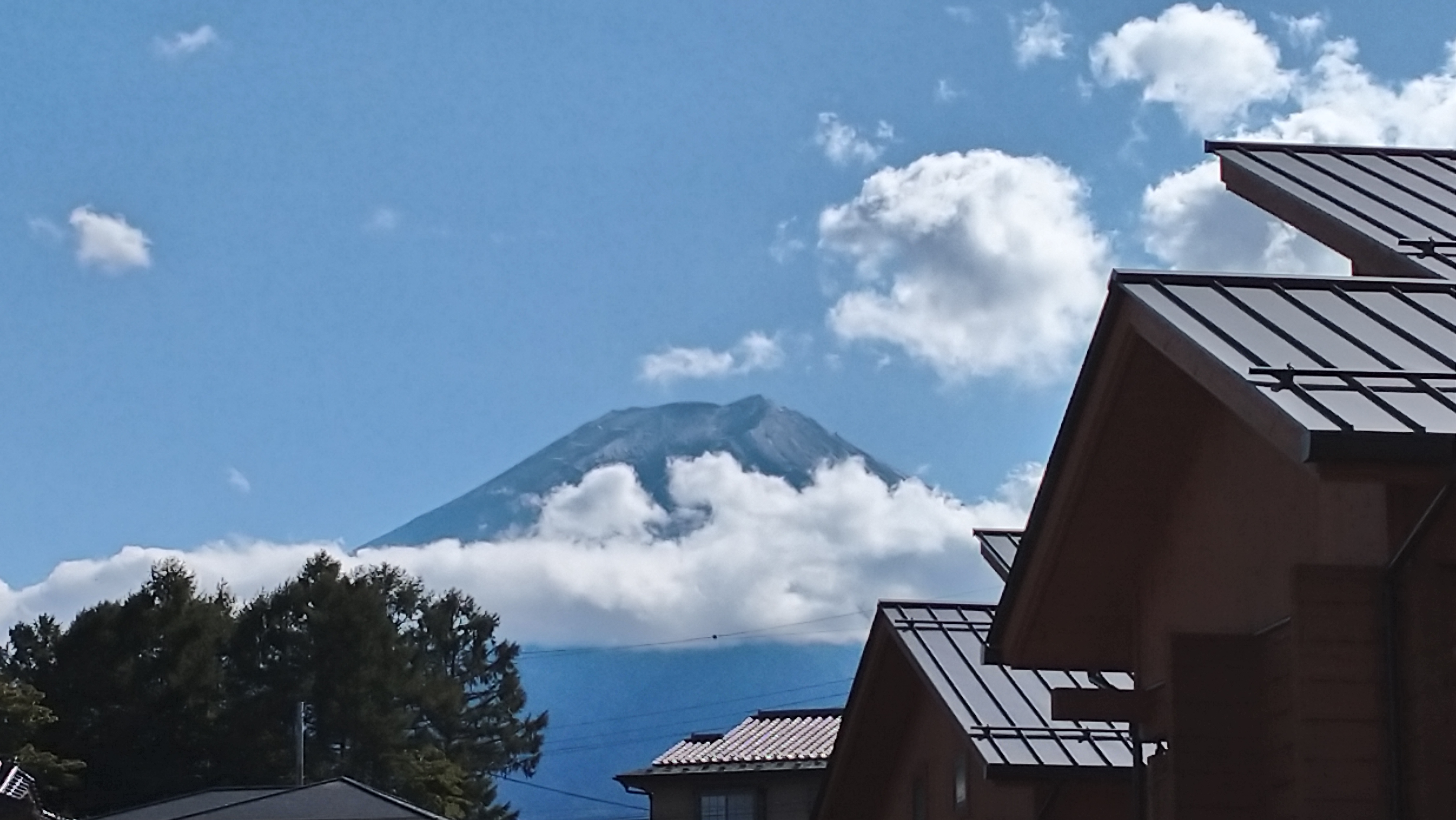今日の富士山（うっすら雪化粧）